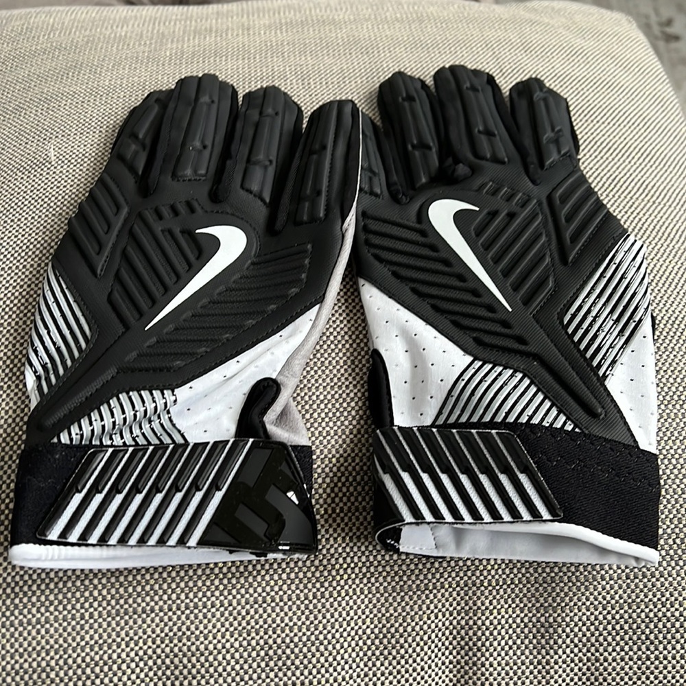 Nike NFL football gloves